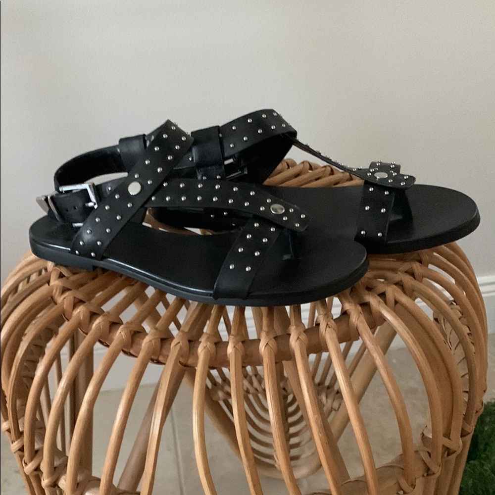Black leather sandals SIZE 6
